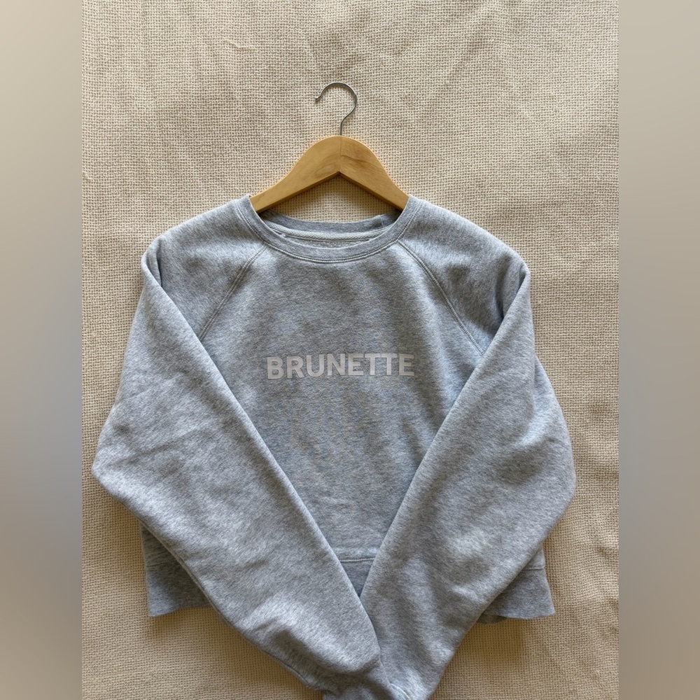 Brunette The Label Light Gray Sweatshirt‎